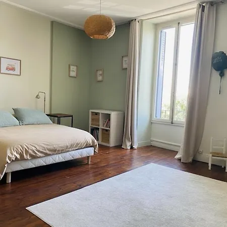 Tatil Evi Grande Maison Centre Laval (Mayenne)