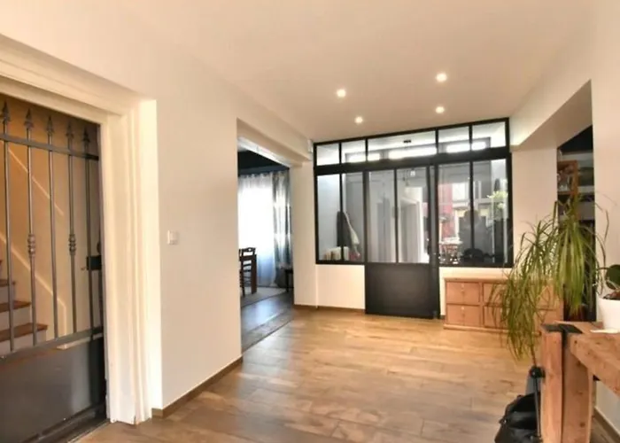 Casa vacanze Grande Maison Centre Laval (Mayenne)